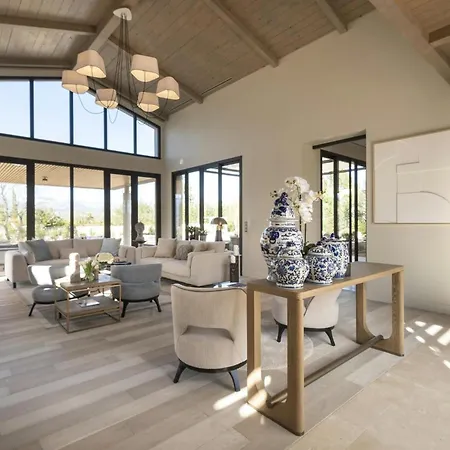 Readhostprofile&Scan! Luxury 4-Bedroom Villa With Pool Appartamento *
