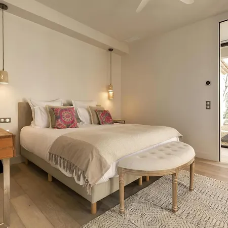 Readhostprofile&Scan! Luxury 4-Bedroom Villa With Pool Appartamento