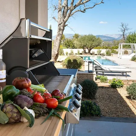 Readhostprofile&Scan! Luxury 4-Bedroom Villa With Pool Appartamento *